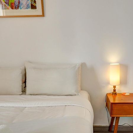 The Lilium Apartment By Hello Homes Sitges Exteriör bild
